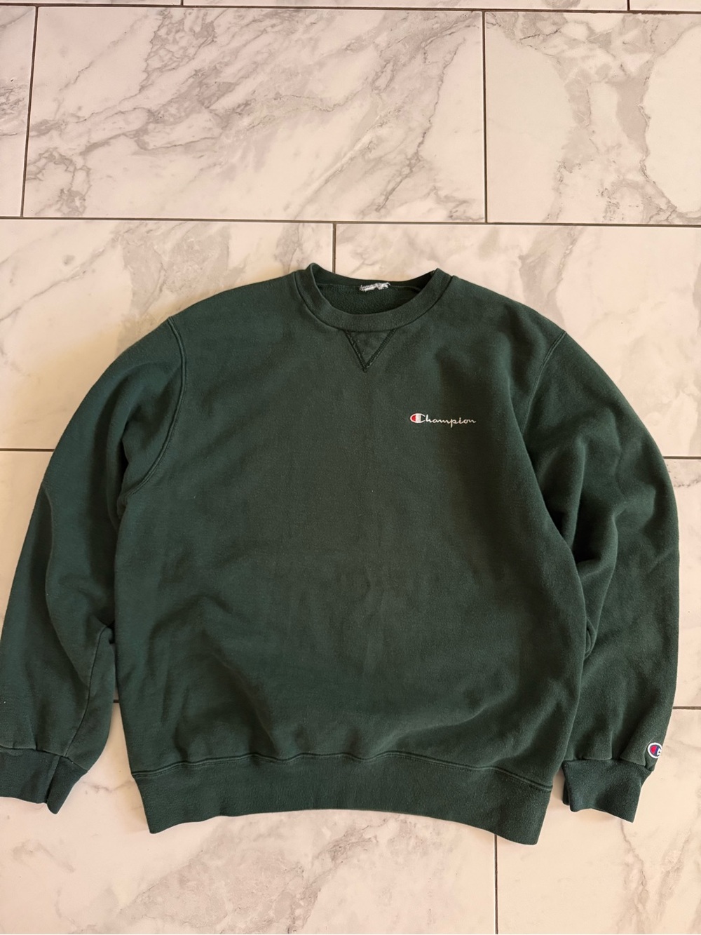 Vintage Champion 90’s Forest Green Embroidered Boxy Crewneck Sweatshirt Size M/L